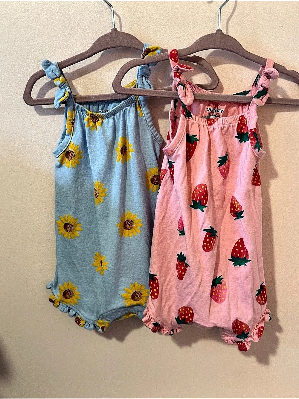 Old Navy Baby Rompers Size 6-12M